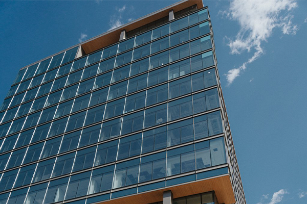 Advantage Solutions invest Swiftly